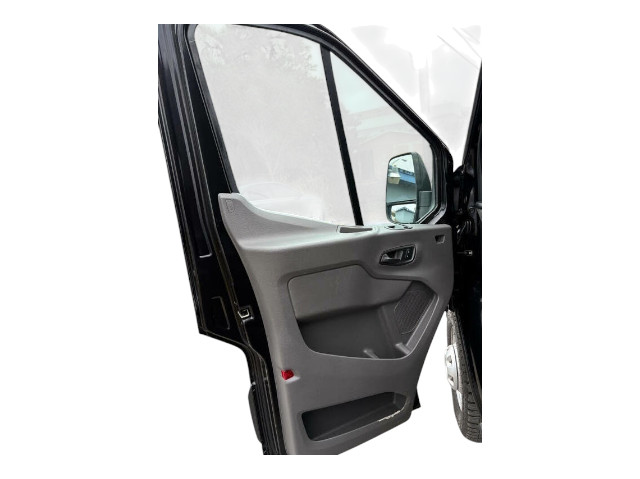 2021 Ford Transit Passenger 350 XLT Medium Roof LB AWD 2021 Ford Transit Passenger 350 XLT Medium Roof LB AWD