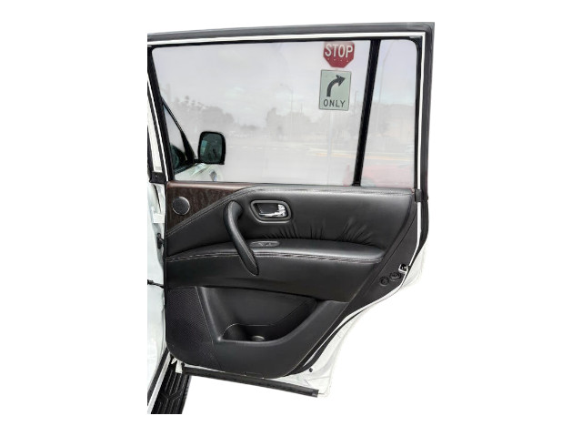 2023 Nissan Armada Platinum RWD 2023 Nissan Armada Platinum RWD