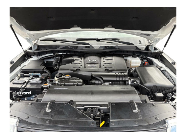 2023 Nissan Armada Platinum RWD 2023 Nissan Armada Platinum RWD